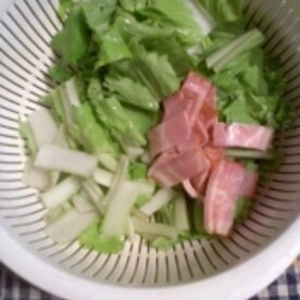 山東菜のベーコン炒め レシピ 作り方 By テツオ63 楽天レシピ 山東菜のベーコン炒め レシピ 作り方 By テツオ63 楽天レシピ
